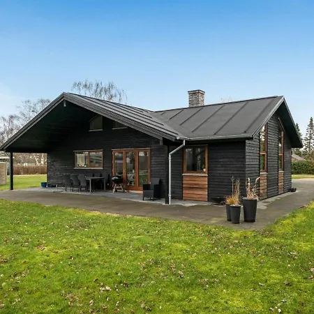 Orm - 550m To The Inlet In Ne Jutland By Interhome Hébergement de vacances Storvorde